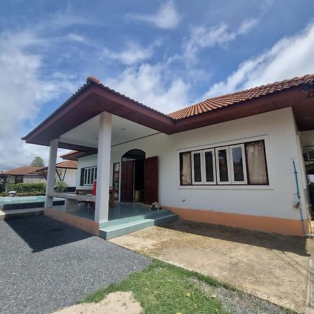 Mae Rampung Beach House Pool Villa رايونغ المظهر الخارجي الصورة
