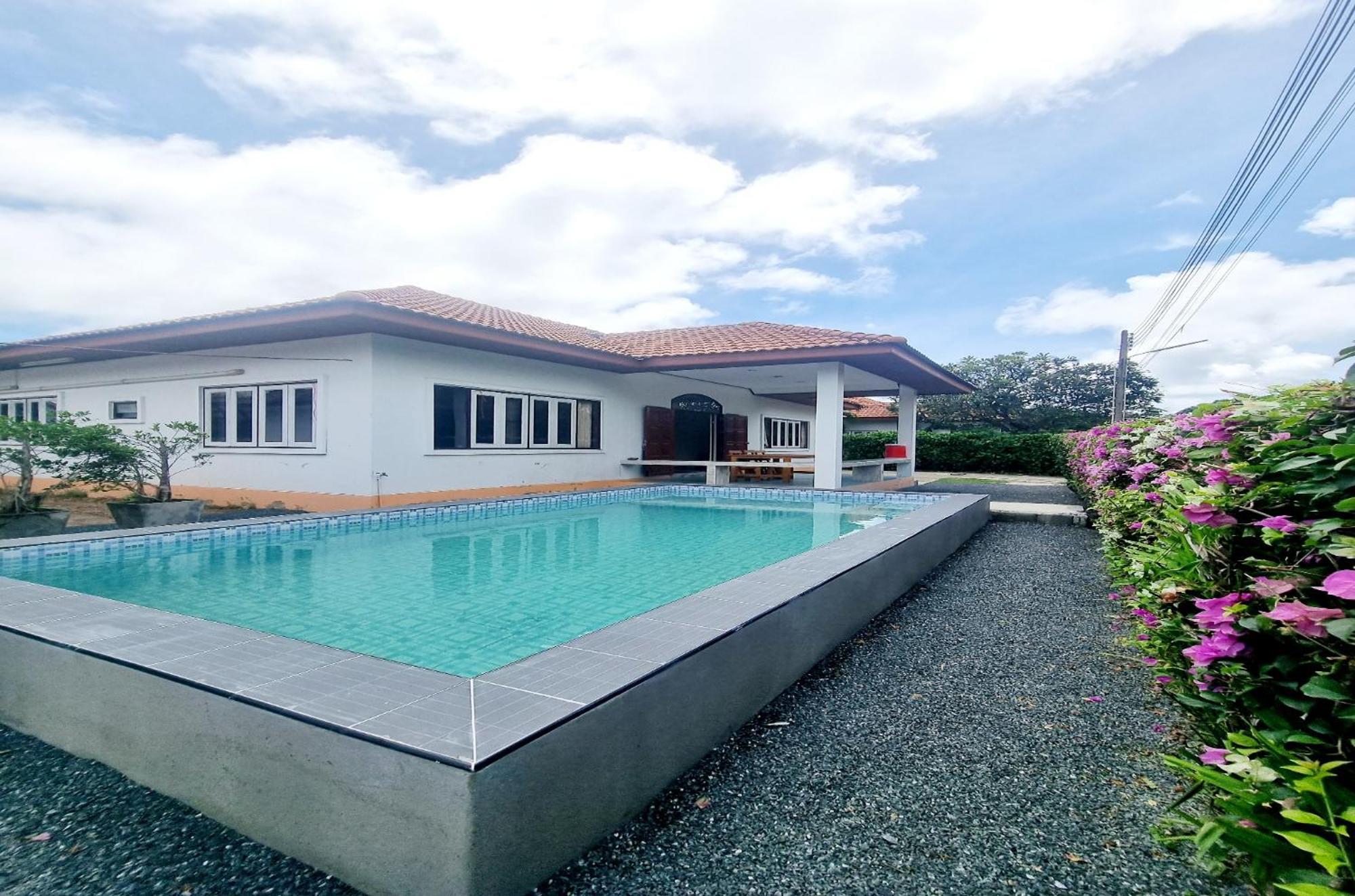 Mae Rampung Beach House Pool Villa رايونغ المظهر الخارجي الصورة