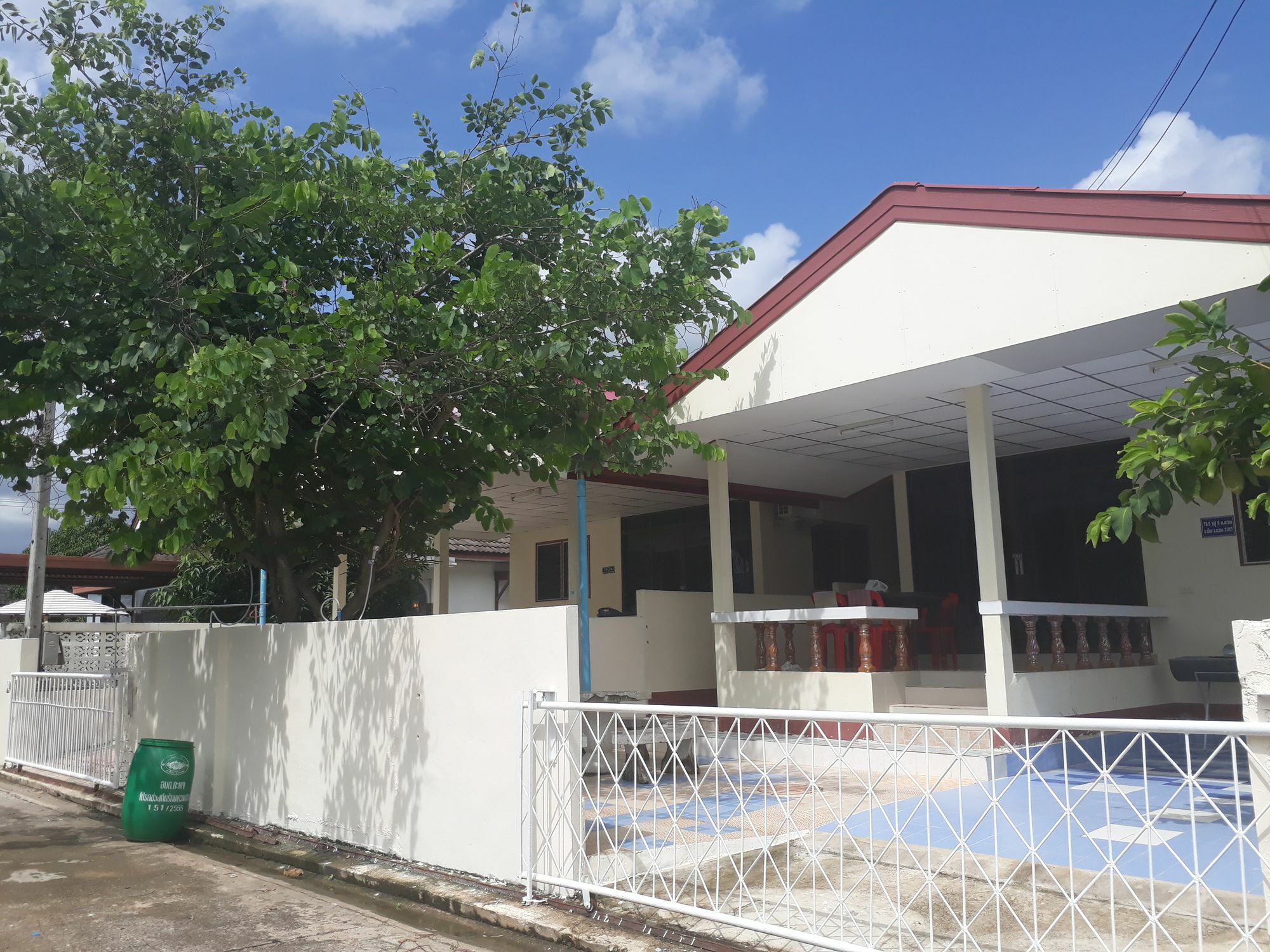 Mae Rampung Beach House Pool Villa رايونغ المظهر الخارجي الصورة